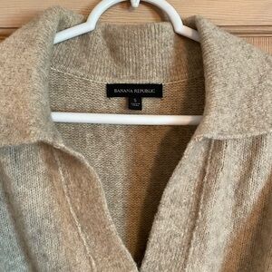 Banana Republic Women's Beige Cardigan